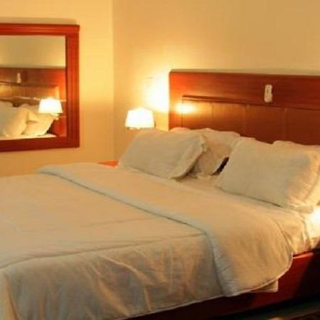Golden Tulip Warri Airport Hotel Effurun Exteriér fotografie
